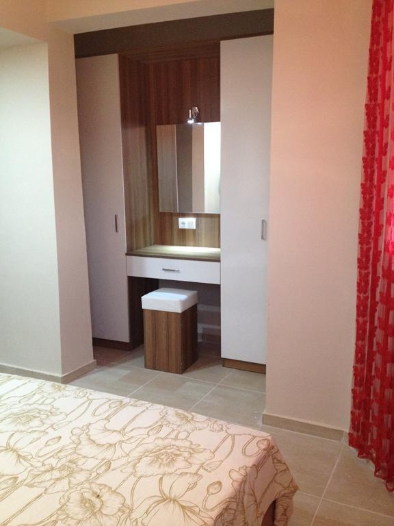 Paddys Apartments Ovacik Oludeniz Ngoại thất bức ảnh