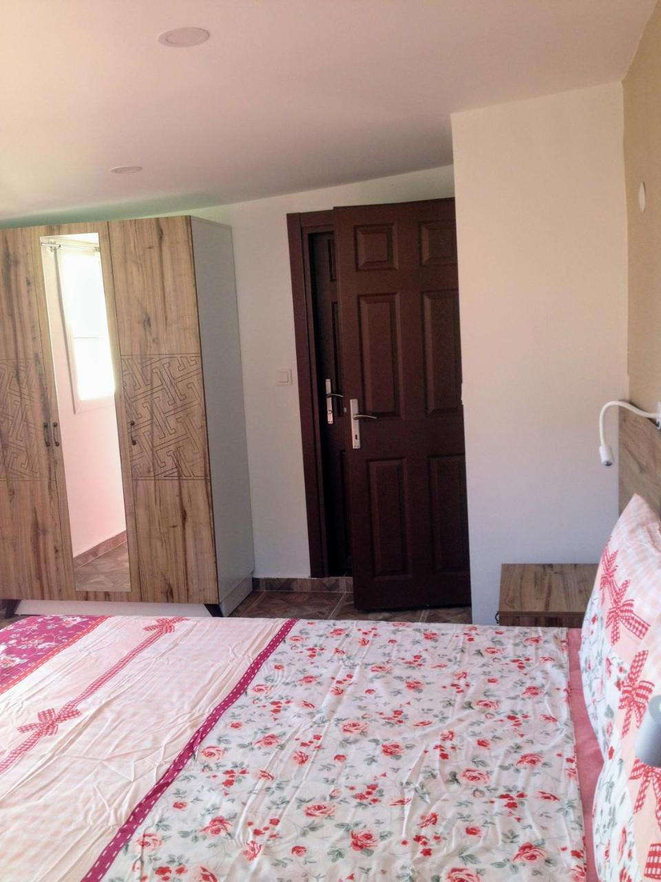 Paddys Apartments Ovacik Oludeniz Ngoại thất bức ảnh